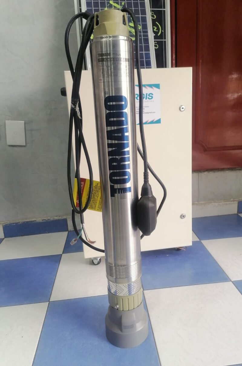 Motobomba sumergible Marca Tornado serie KIN 1.1 HP para agua limpia sin flotador (KIN58-6/1115)