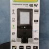 2812 Luminario solar fijo 40 W marca Lion Tools (2812)